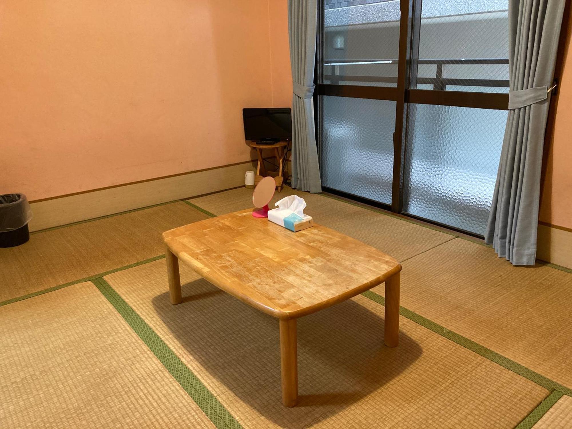 Hostel Hakuseiso Наха Екстер'єр фото